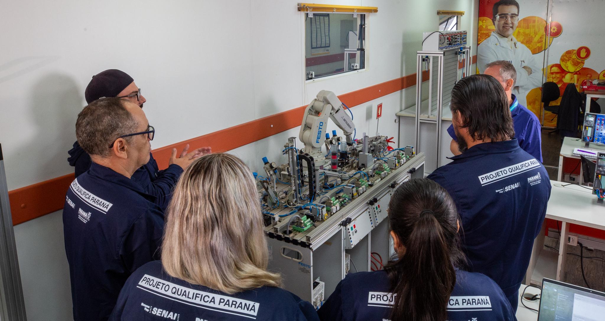 Qualifica Paran� abre novas turmas de cursos gratuitos com bolsa de R$ 1.008,00 em diversas cidades