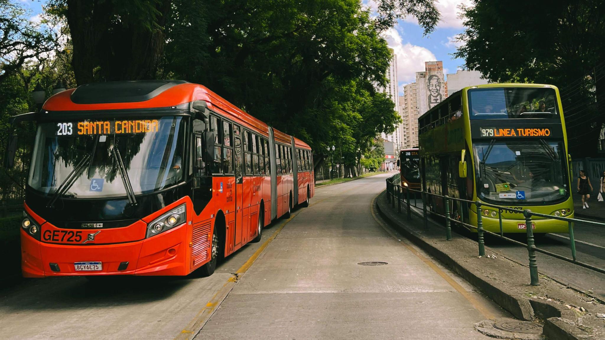 O Barulho do �nibus tem um nome. E ele move a Ind�stria