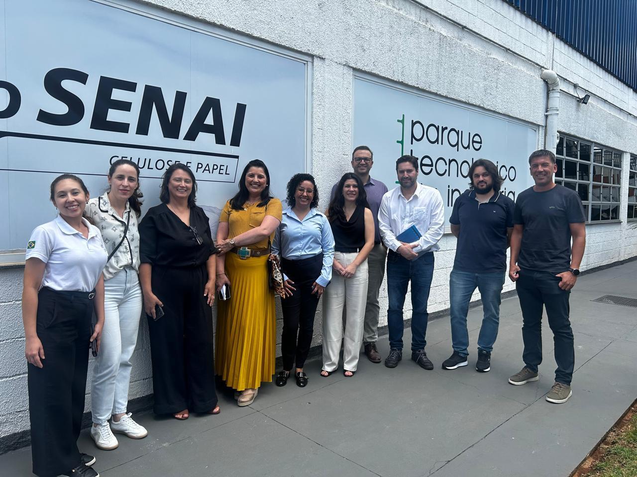 Imagem sobre Biopl�sticos ganham protagonismo em visita t�cnica ao Instituto Senai de Tecnologia em Celulose e Papel