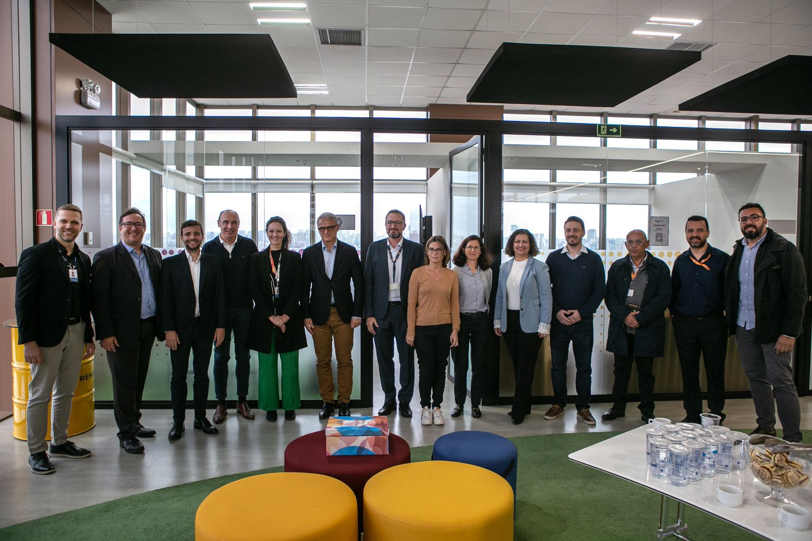 Imagem sobre Executivos da Renault visitam ambiente de inovação do Habitat Senai