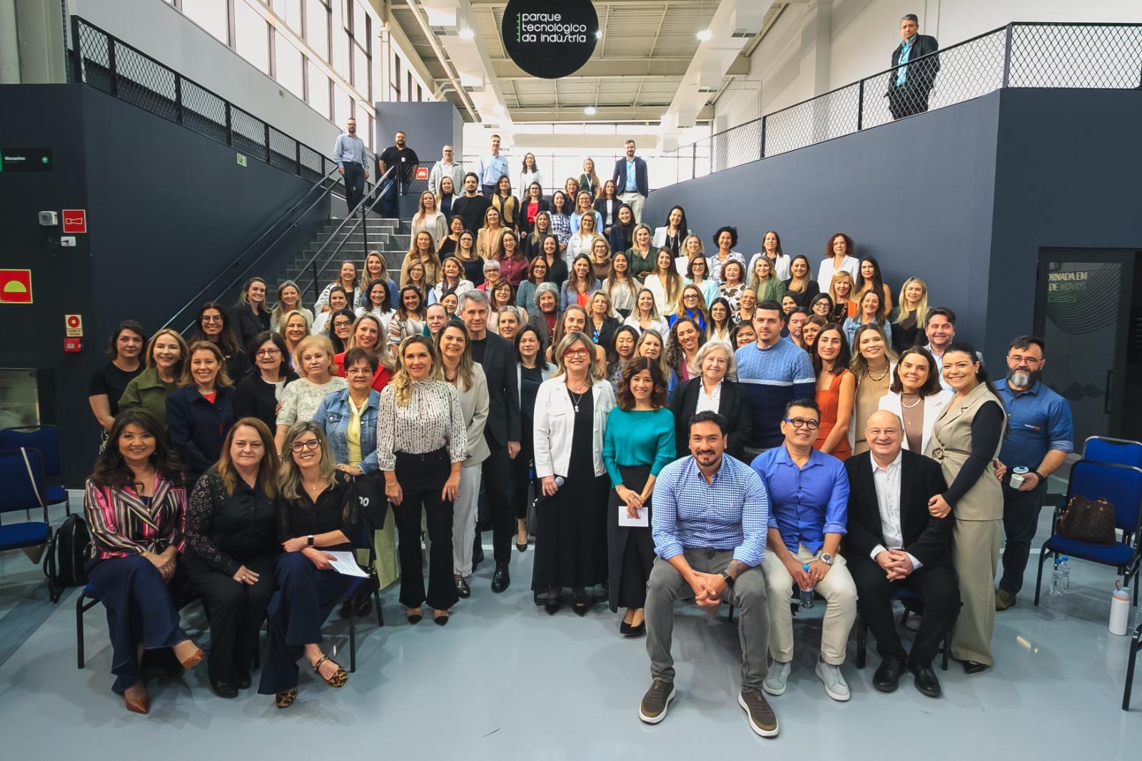Imagem sobre Parque Tecnolgico da Indstria recebe Frum do MEX Brasil e destaca o papel da Vetrii na inovao automotiva